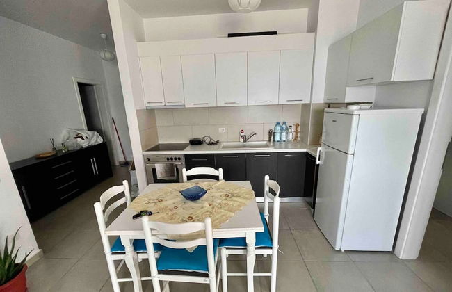 Seaview Apartments Rental Vlore - Photo 17