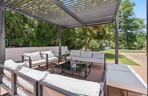 Elegant Villa with Pool & Golf Range in Sotogrande - Foto 23