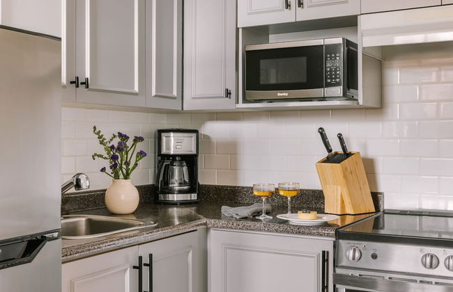 The Sunset - Photo 10