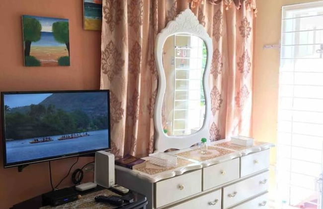 1 Bed Villa - Sleeps 2 - Garden - Parking - Wifi - Foto 9