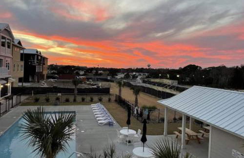 Luxury Beach Condo 5 Min Walk to Beach & Shops! - Foto 52