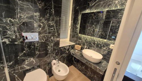 Gran Duca Santo Stefano Suite ZONA CASALE VICINO AEROPORTO - Foto 5, towels, Shower