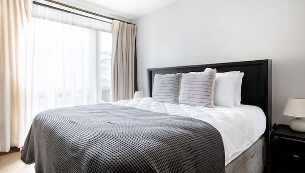 Sophisticated 2 Bedrooms by Spitafields - Foto 4, Habitación