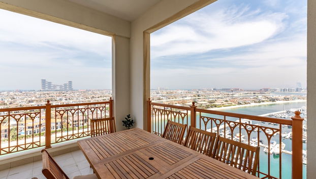 Modern 3BR Maid at the Palm w Pool and Gym - Foto 2, Habitación