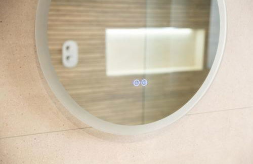 Luxury 4BDR House By Torr Property Group Short Lets & Serviced Accommodation With Free Gated Secure Parking & Private Patio Garden Liverpool - Foto 62