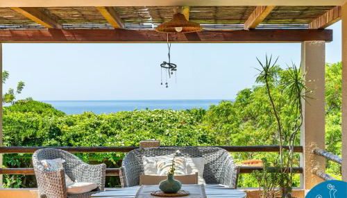 La Bouganville - House with garden and sea view - Foto 1