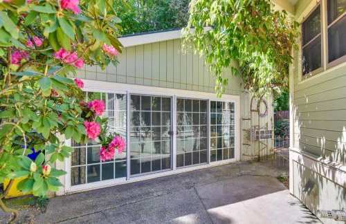 Cozy Portland Studio with Electric Fireplace - Foto 20