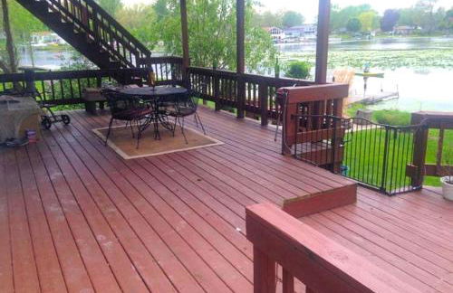 Lakeside Vacation Rental with Hot Tub near Fort Wayne, Indiana - Foto 5