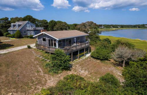 16612 - Stunning Home with Wraparound Deck Views of Bucks Creek and Nantucket Sound - Foto 2