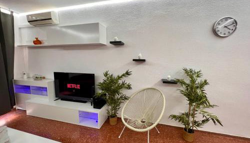 Amplio apartamento familiar con parking privado en pleno centro de Córdoba - Foto 3