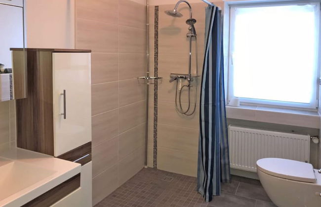 Apartment in Ellar With Garden - Foto 8