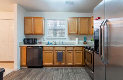 Relaxing Rural Retreat In Mableton - 30 Min to ATL - Foto 3