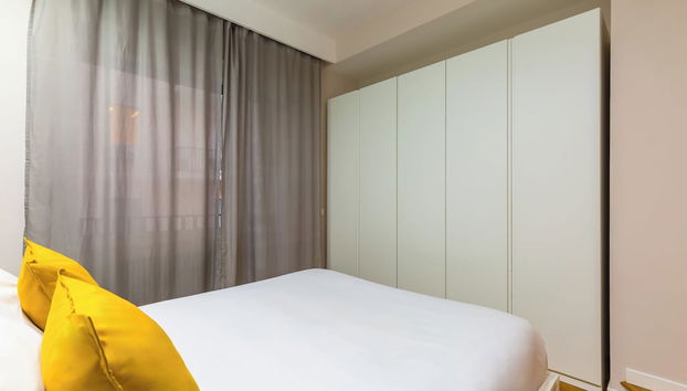 Stylish Apartment at Piazza Municipio - Foto 3, Habitación