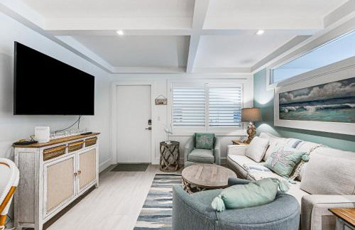 Coastal Downtown Naples Condo - Walk to the Beach! - Foto 4