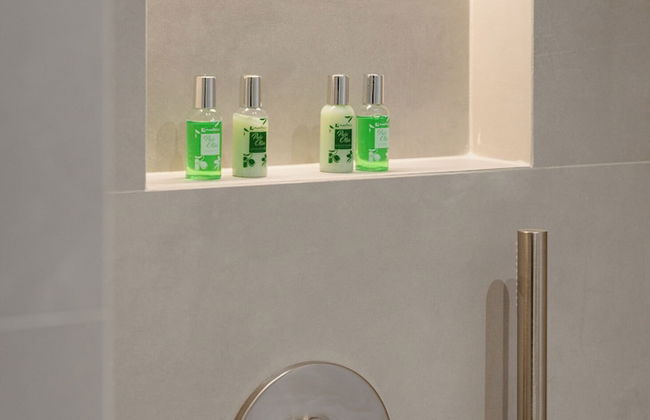 Athenian Riviera Coastal Charm Villa - Photo 42