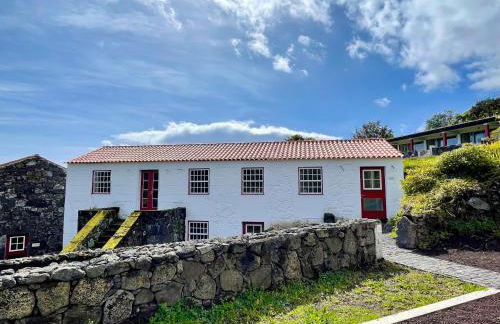 Abrigos Baleeiros Turismo no Espaço Rural - Photo 16