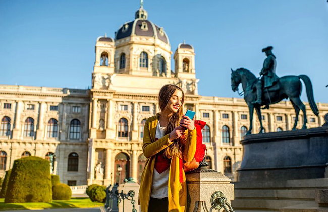 Von Bratislava : Privater Tagesausflug mit Guides nach Wien und Salzburg - Foto 1