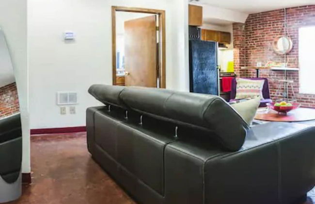 Evie's apartment - Photo 70