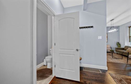 The Modern Family Retreat ABODEbucks - Foto 18