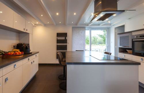 Holiday Home Villa Beheizter Innenpool 30 by Interhome - Foto 41