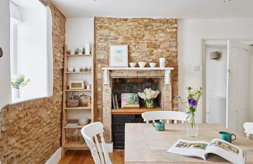 Artisan Cottage, Historic Stay Near Bath, Castle Coombe & Lacock - Foto 4