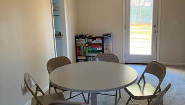 Lovely two-story house with spacious backyard - Foto 4, Game Room