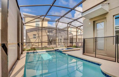 5BR Family Haven Near Disney with Private Pool - Foto 47