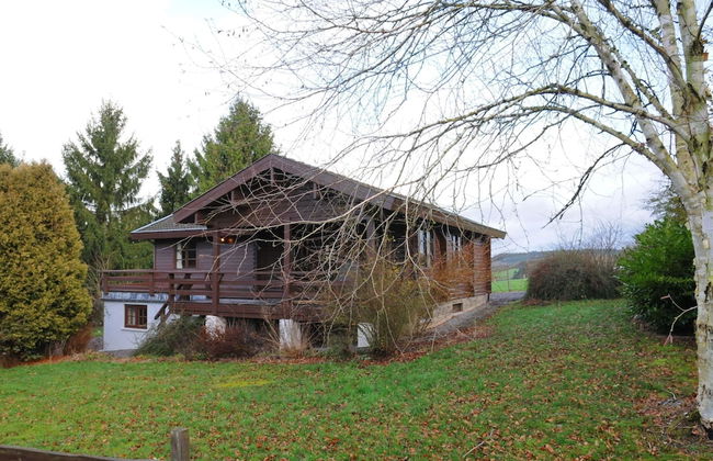 Traditional Chalet with Sauna, Spa Tub, & Relaxation Space near La Roche - Photo 17