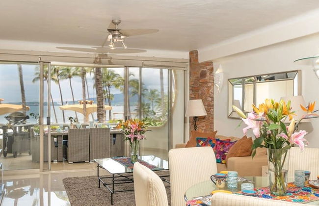 Ocean Front Condo With Pool Sleeps 6 Adults - Foto 6