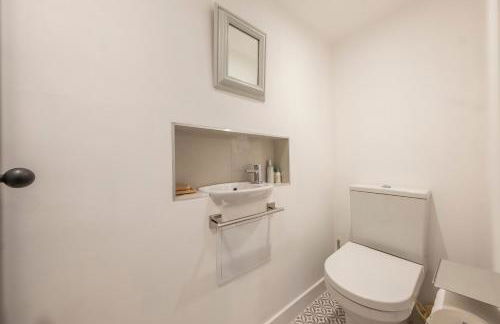 Dedham Vale Cottage with Swimming Pool mid May to mid Sep - Yew Tree Barn - Foto 26