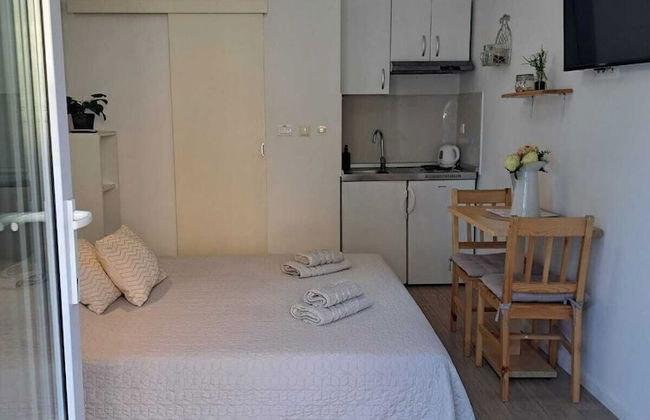 Studios IM - Photo 22