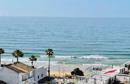 On The BEACH Stunning Apartment Albufeira Olhos de Água - Foto 1
