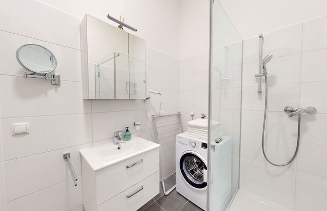 ALON HOMES Vienna – Premium City Center Apartments - Photo 79