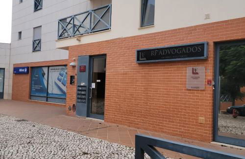 Corcovada, Sunny and Bright T1 with Large Terrace, Albufeira - Foto 25