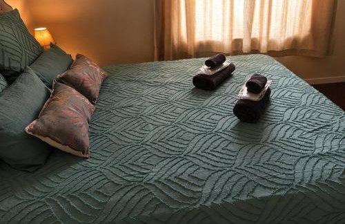 Maison charmante avec jardin à 7 min de Giverny, Sauna, Wifi, parking gratuit dans la rue, calme - Foto 17