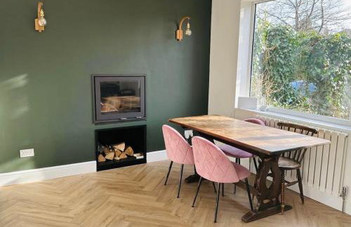 Relax in Comfort, Renovated 3 Bed Nuthall Retreat - Foto 8