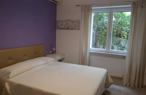 Casa Cinzia con piccolo giardino - Foto 13