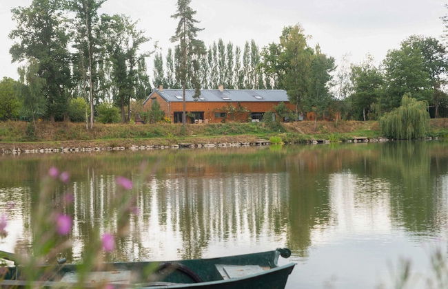 Idyllic Lakeside Cottage - Foto 21