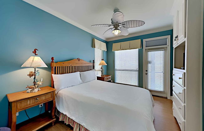 Destiny Beach Villas by Southern Vacation Rentals - Photo 13