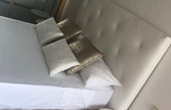 First Line Beach Apartment Alicante - Photo 3