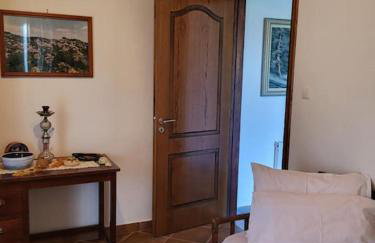 Παραδοσιακό Αρχοντικό με Τζάκι - Photo 7