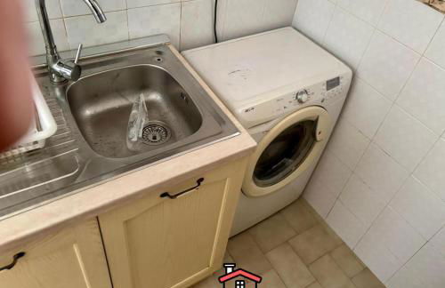 Casa Bianca bnb,Big Terrace,10 min Airport Beaches - Foto 49