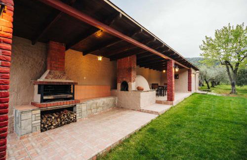 The Tree House - Photo 7