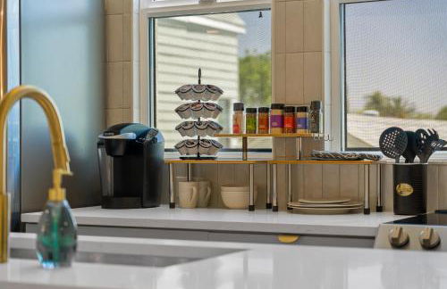 Chic Uptown Phoenix Home - Pool Table & Perfect Location - Foto 7