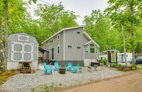 Walk to Lake Beaches Cabin with Patio in Belmont! - Foto 1