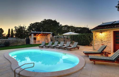 Holiday Home in Golas With Private Pool - Foto 2