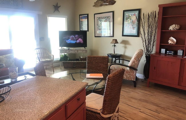 8 E Two Bedroom Condo - Foto 8