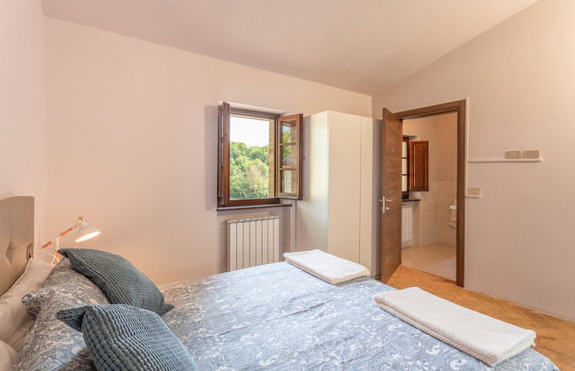 Borgo Pulciano Agriturismo - Photo 10