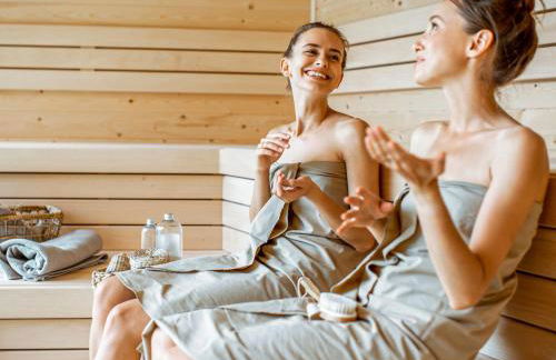 The Golden Crown - Foto 28