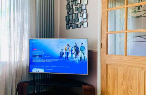 The Lake House, Woking - Photo 29